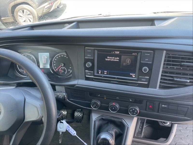 Volkswagen Transporter 2,0 TDI 81 - fotka 10 z 11