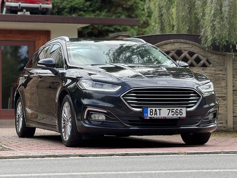 Ford Mondeo 2.0 Titan. 140kW  ČR 1.MAJ.DPH - fotka 3 z 27