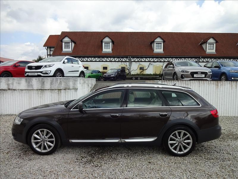 Audi A6 Allroad 3,0 TDI 176kW QUATRO - fotka 4 z 63