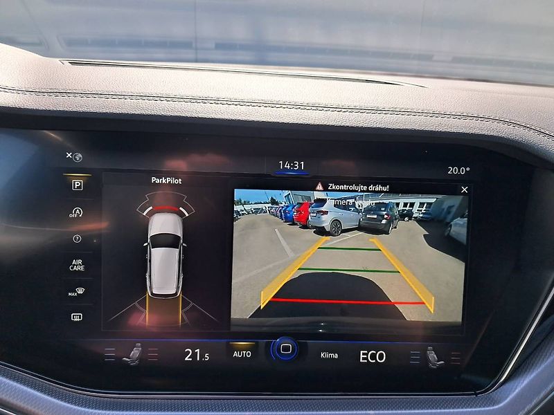 Volkswagen Touareg (2018) VW R-Line V6 3.0 TDI / 210 kW - fotka 11 z 29