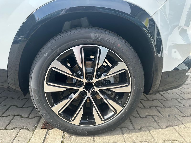 Renault Austral (2026) Techno full hybrid E-Tech 200 - fotka 35 z 37