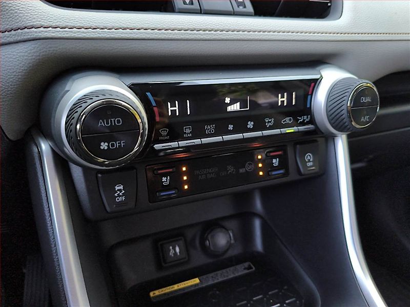 Toyota RAV4 (2020) 2.0 Valvematic - fotka 16 z 19