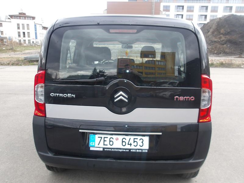 Citroën Nemo 1,4i KRASAVEC ! KLIMA ! - fotka 12 z 28