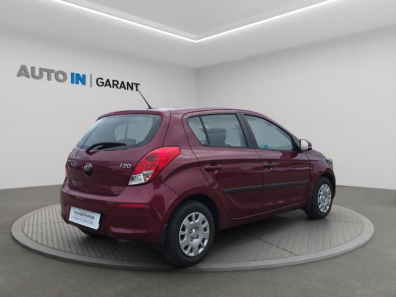 Hyundai i20 (2014) 1.2i 62kW, Klima - fotka 5 z 16