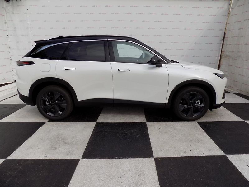 BAIC X5 (2025) 1.5T/AT/Pixel-Led/PANO/DPH/ - fotka 6 z 38