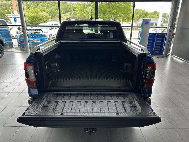Ford Ranger Wildtrak 2.3 EB 279k PHEV aut - fotka 8 z 36