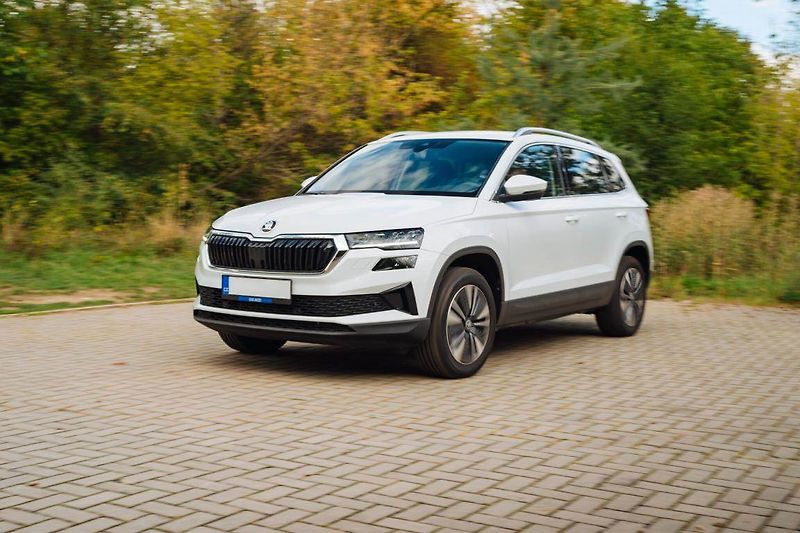 Škoda Karoq (2025) 1.5 TSI, Top Selection, ACC - fotka 24 z 25