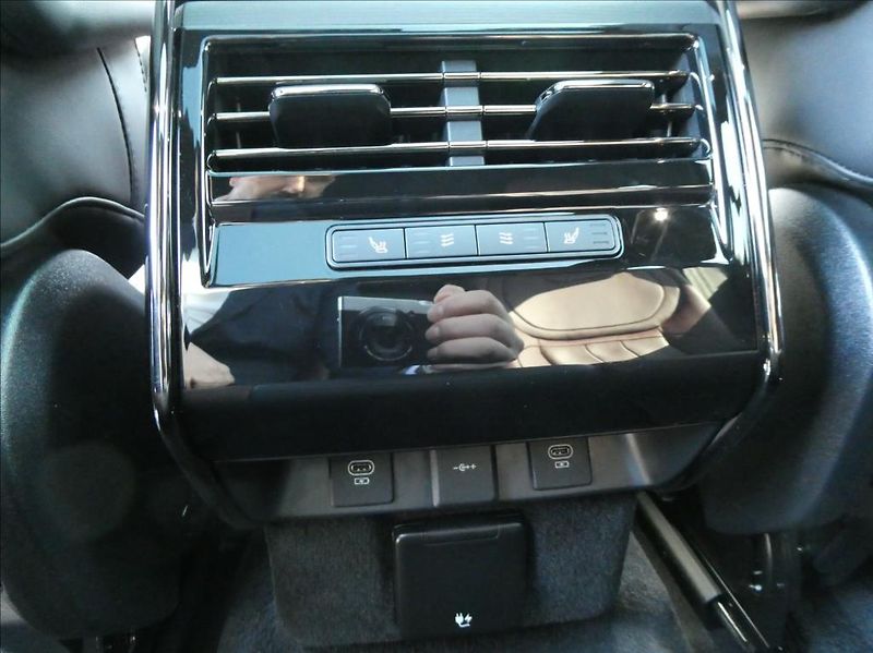 Land Rover Range Rover Sport 3,0 D250 Dynam SE,1.maj,ČR,DPH - fotka 21 z 45