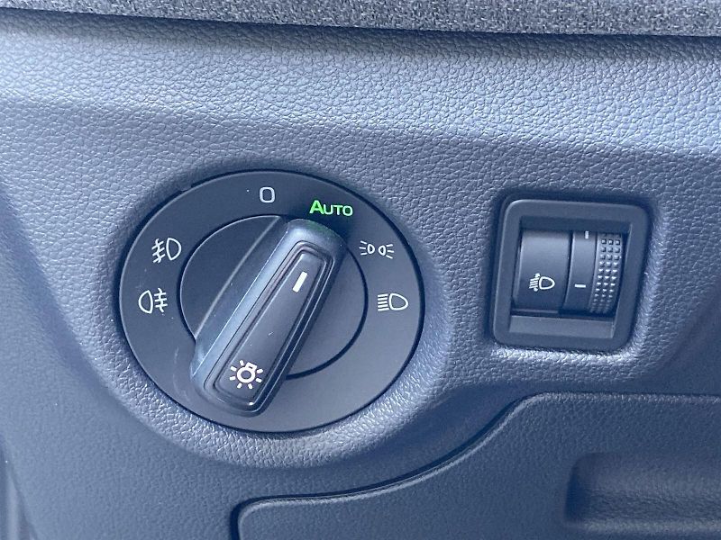 Škoda Scala (2025) 1.0 TSI Selection - fotka 21 z 33