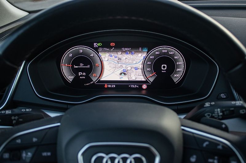 Audi Q5 - fotka 16 z 32