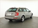 Škoda Octavia (2014) Elegance 2.0 TDI, 4X4 - náhled 4