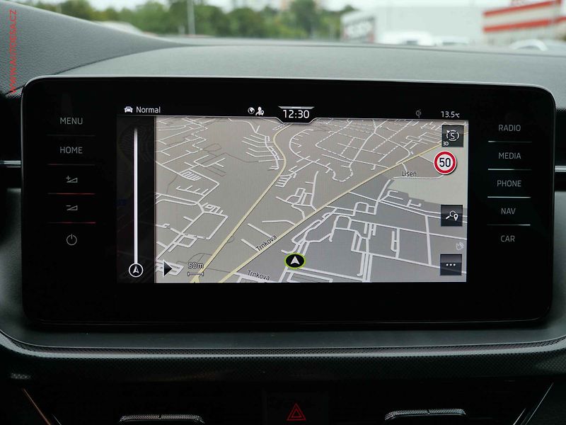 Škoda Scala (2019) 1.5 TSi, ČR, DSG, LED - fotka 20 z 27