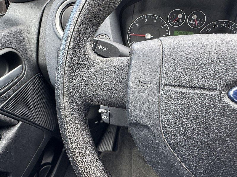 Ford Fusion (2010) 1.4i Style Klima Winter Paket - fotka 6 z 47