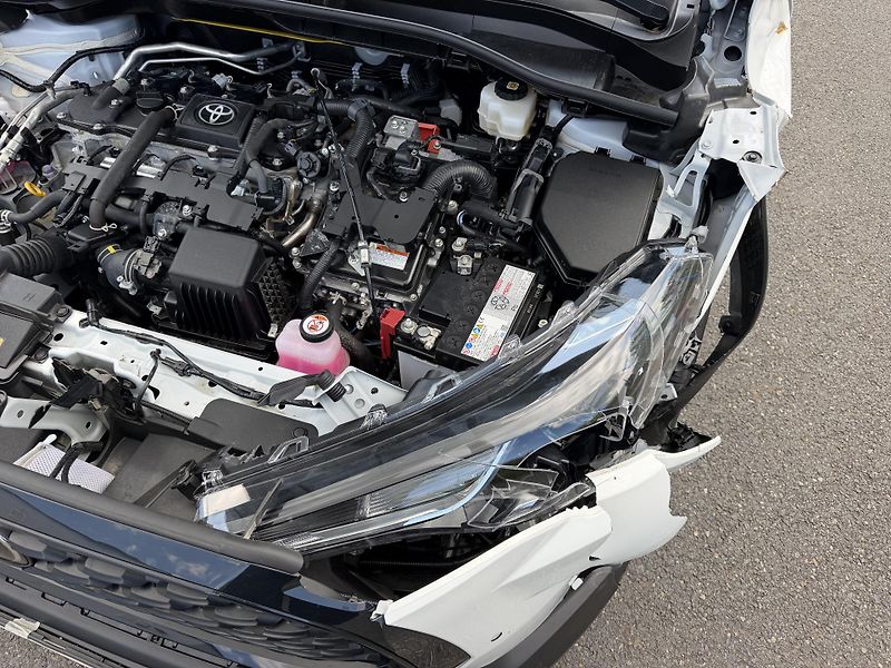 Toyota Corolla Cross 1,8i hybrid automat navigace - fotka 10 z 21