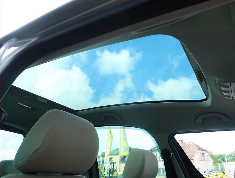 Škoda Roomster (2007) 1.4 16V, Tempomat - fotka 16 z 16