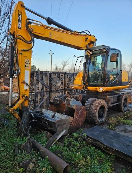 JCB (2011) 145 bagr 16t +KLADIVO a TRN - fotka 2 z 10