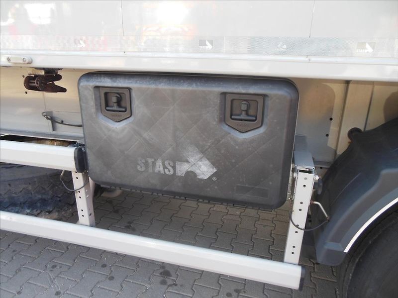 Stas S300CX, 49m3, ADR, JAKO NOVÝ - fotka 13 z 23
