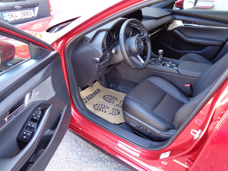 Mazda 3 (2026) 2,5 140 PS, Takumi, AKCE! - fotka 8 z 29