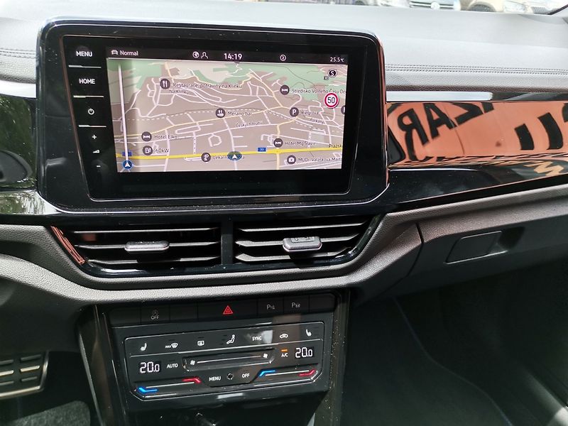 Volkswagen T-Roc (2025) 2.0TSi 221kw R DSG 4x4 - fotka 25 z 40