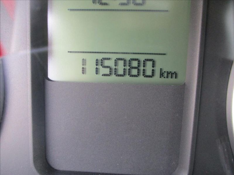 Škoda Octavia 1,6 i, Eleg,aut.klima,s.kn.,CZ - fotka 15 z 39