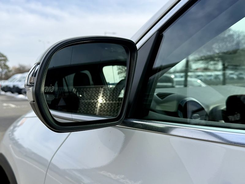 Mercedes-Benz GLA (2025) 220 4MATIC - fotka 34 z 40