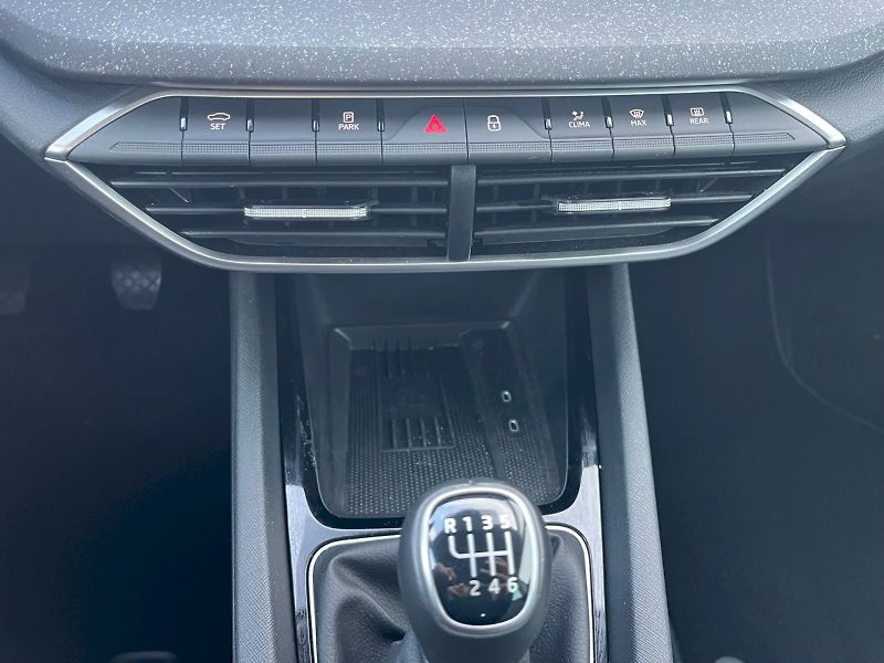 Škoda Octavia (2024) COMBI TOP SELECTION 2,0 TDI 85 - fotka 27 z 34
