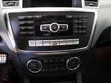 Mercedes-Benz Třídy M 350CDI 4M AMG H/K. Pano.TZ   3 - náhled 12
