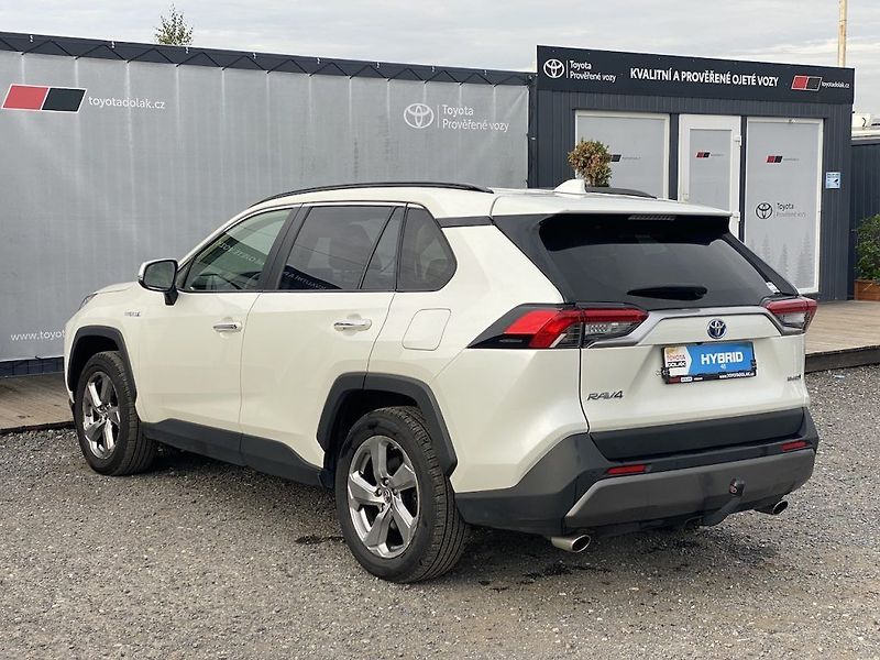 Toyota RAV4 2.5HSD, ČR, Executive, 4x4 - fotka 5 z 20