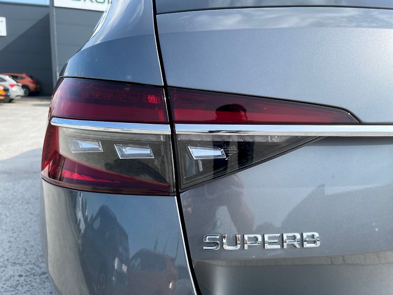 Škoda Superb (2024) COMBI STYLE PLUS 2.0 TDI 110 k - fotka 36 z 41