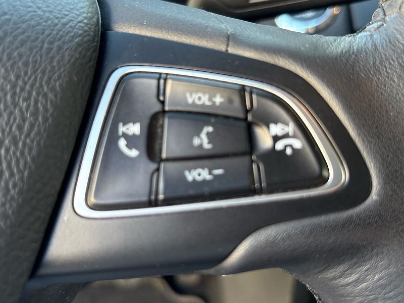 Ford EcoSport (2018) 1.0 EcoBoost Winter Packet - fotka 30 z 44