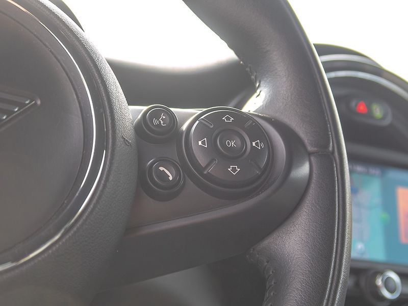 Mini Cooper (2020) ČR SE NAVI H/K – SoH 100% - fotka 33 z 64