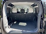 Land Rover Defender (2026) 3,0 110 X-Dynamic SE D200 AWD - náhled 17