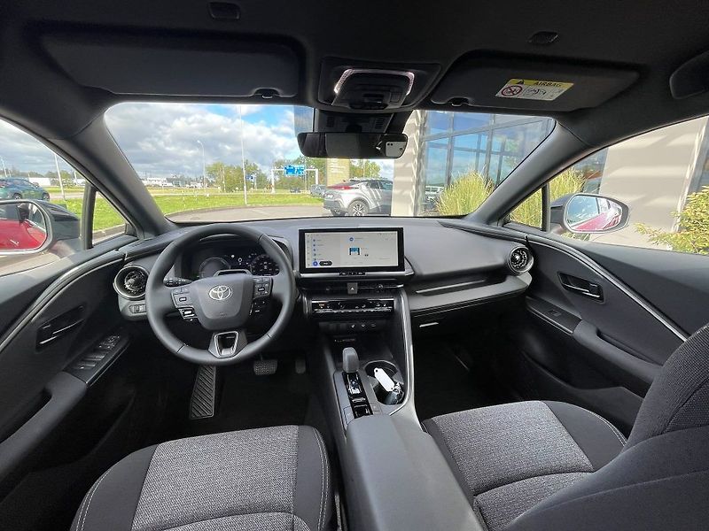 Toyota C-HR 1.8 Hybrid FWD Style - fotka 24 z 28