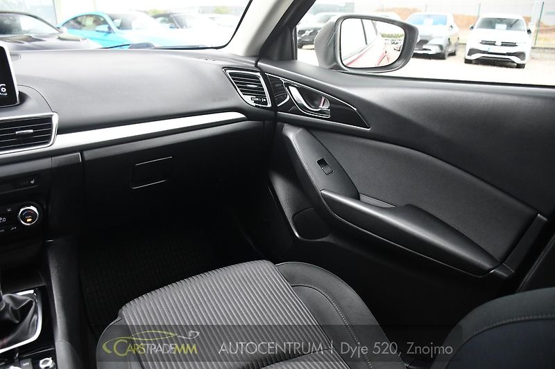 Mazda 3 2,0 SkyActiv 2xkola - fotka 41 z 49