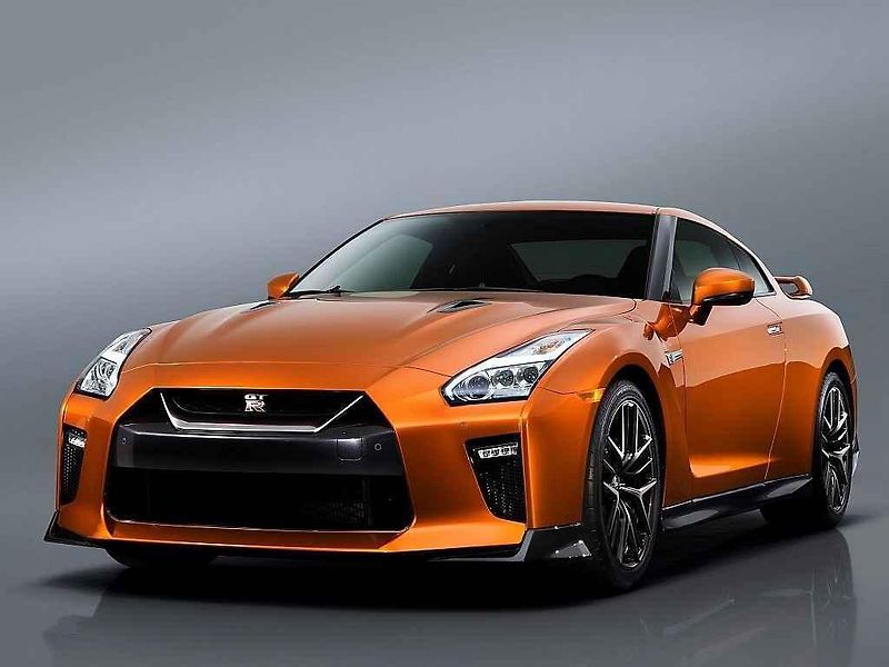 Nissan GT-R.