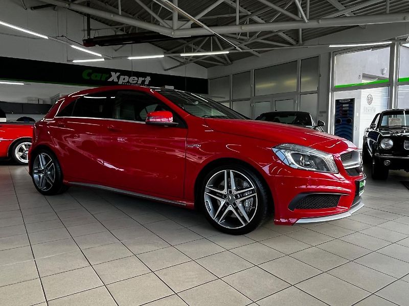 Mercedes-Benz Třídy A 45 AMG 4Matic - fotka 9 z 29