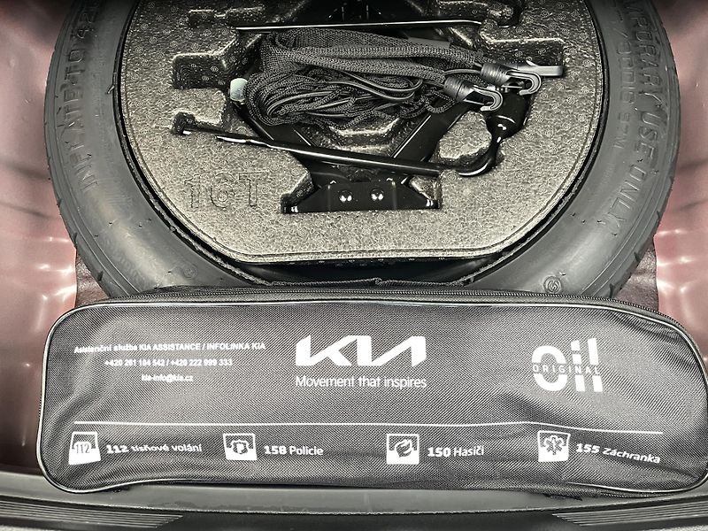 Kia XCeed (2025) 1,6 T-GDi SteelEdition 7DCT - fotka 23 z 25