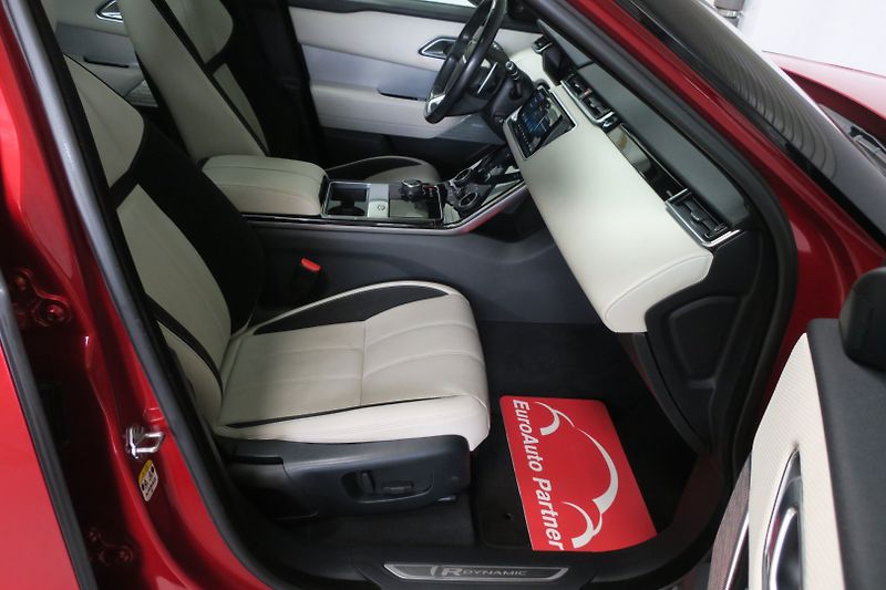Land Rover Range Rover Velar (2018) D300 R-Dynamic SE, ČR, 1. maj. - fotka 38 z 50
