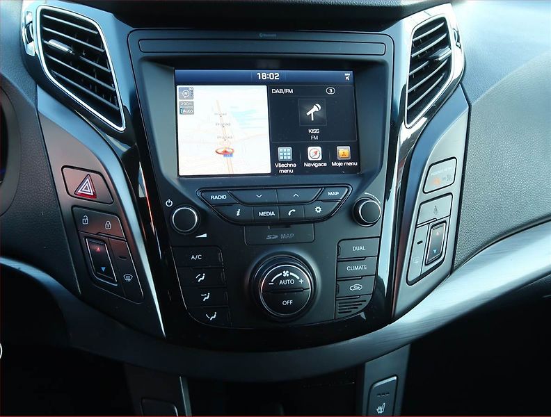 Hyundai i40 (2017) 1.7 CRDi, Tempomat - fotka 12 z 15