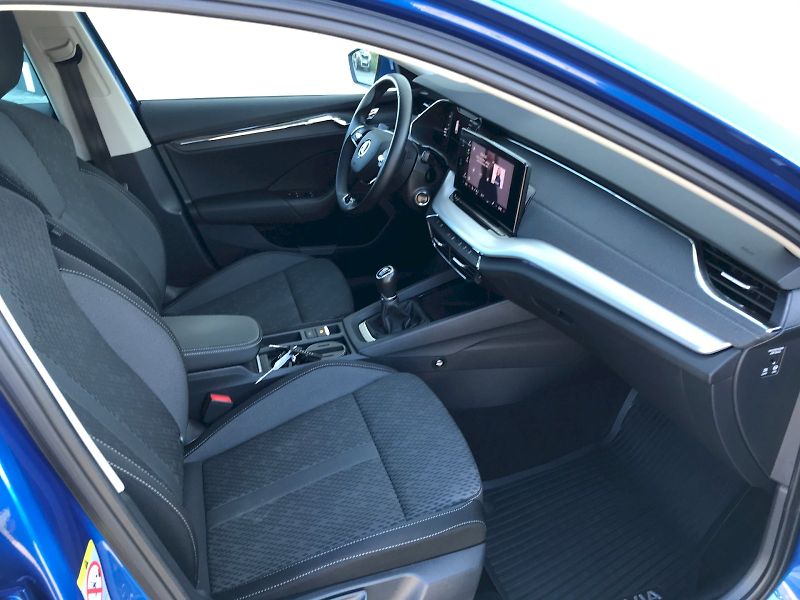 Škoda Octavia (2023) COM STY TS 110/1.5 M6F - fotka 12 z 25