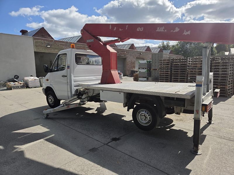 Mercedes-Benz Sprinter (2005) 311CDi  VYS. PLOŠINA  ZADÁNO - fotka 16 z 40
