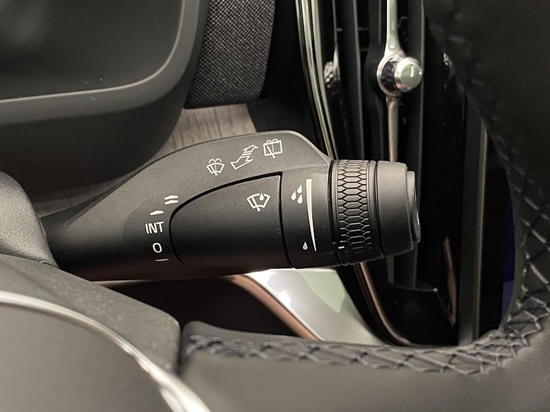 Volvo XC90 (2026) T8 AWD Plug-in BRIGHT ULTRA - fotka 34 z 75