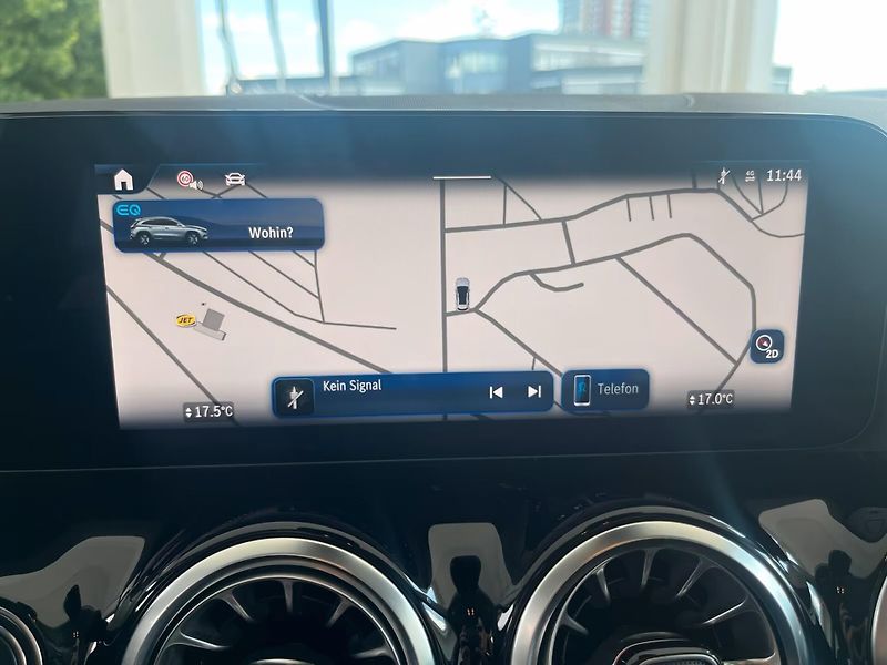 Mercedes-Benz EQA 300 4M Prog. 360 Taž Distronic - fotka 19 z 22