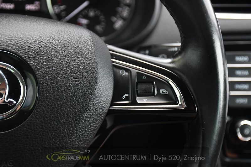 Škoda Octavia 2.0TDi PDC KESSY  - fotka 23 z 38
