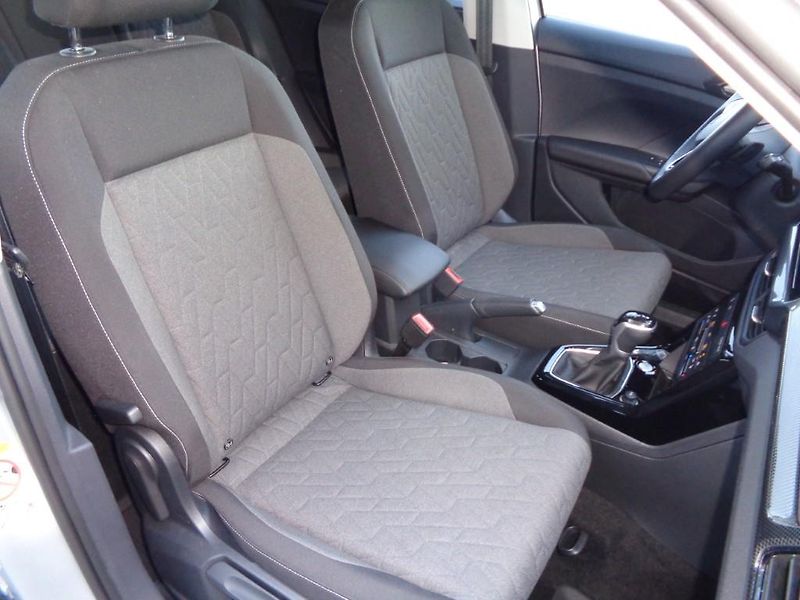 Volkswagen T-Cross 1.5 TSI 7DSG People  110 kW - fotka 23 z 30