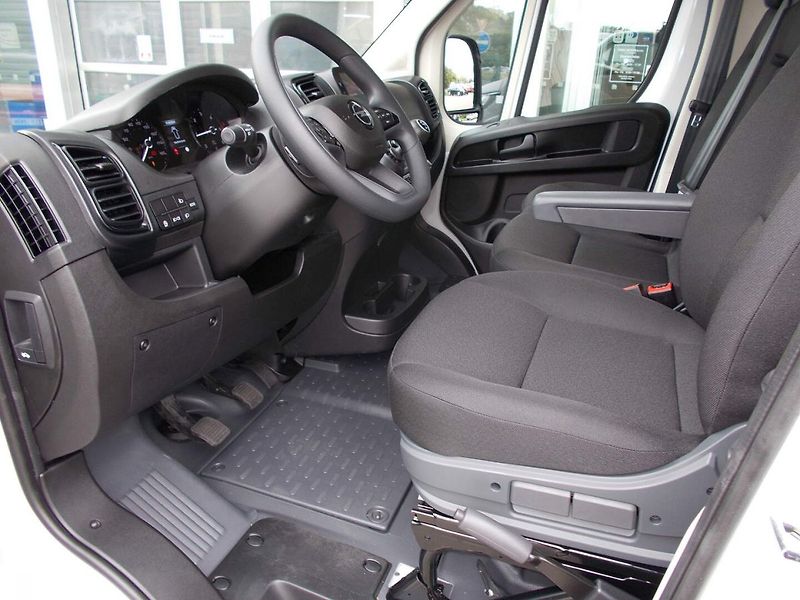 Opel Movano (2026) sklapec 3500 Heavy L3 2.2 CDTi - fotka 12 z 29