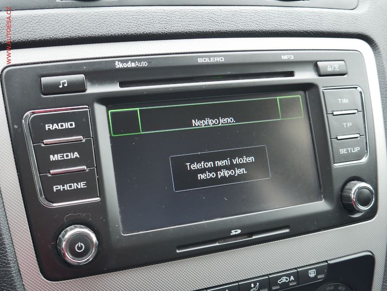 Škoda Octavia (2012) 1.6TDi, ČR, autoAC - fotka 13 z 22