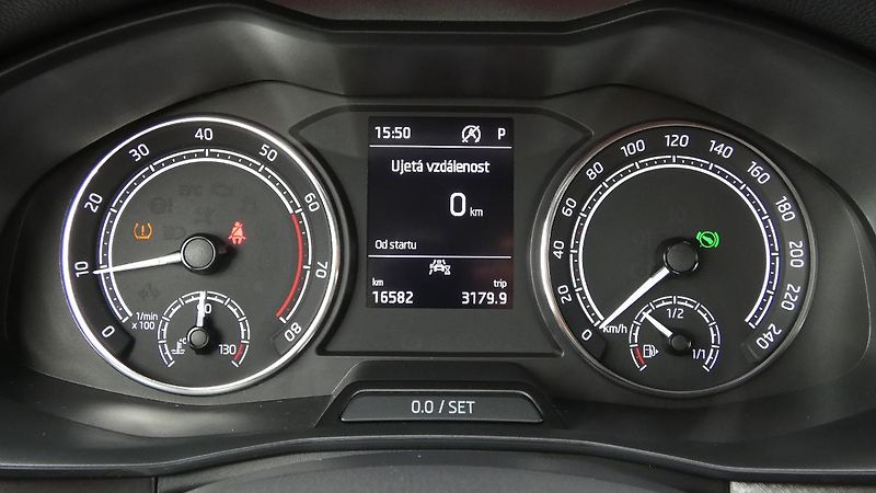Škoda Kamiq 1.0 TSI Style DSG - fotka 13 z 22