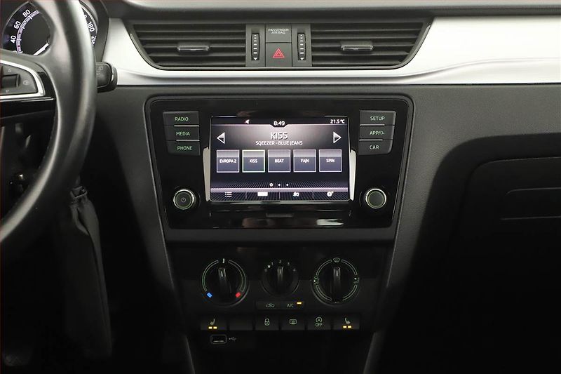 Škoda Rapid (2019) Ambition 1.0 TSI - fotka 9 z 16
