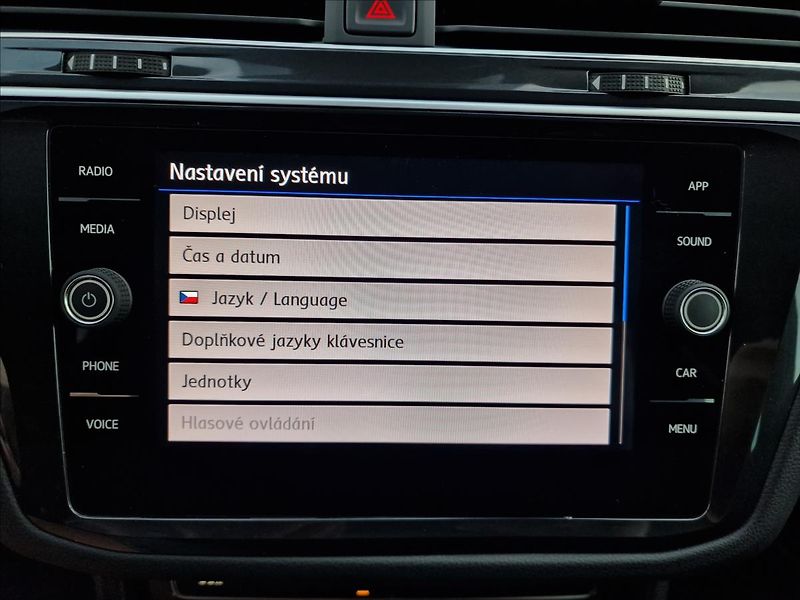 Volkswagen Tiguan 2.0 TDI 110kW DSG Maraton Ed. - fotka 30 z 50
